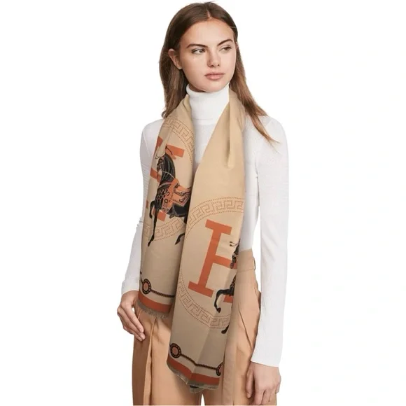 #14 Anthro Kerri Horse Poncho Scarf Orange & Cream O/S - Picture 7 of 17